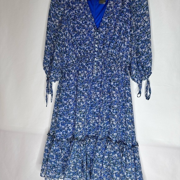 Taylor Floral-Print A-Line Dress - Picture 3 of 11